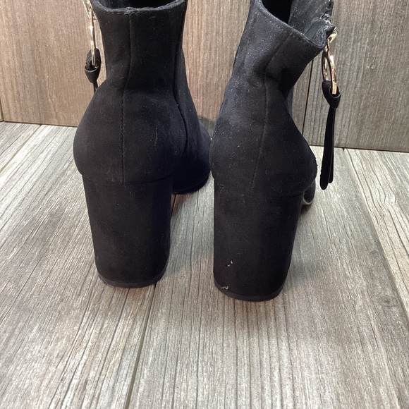 Bershka Booties Heeled Ankle Boots Zippered SIZE 6.5 Faux Suede Black Women’s - Picture 5 of 16